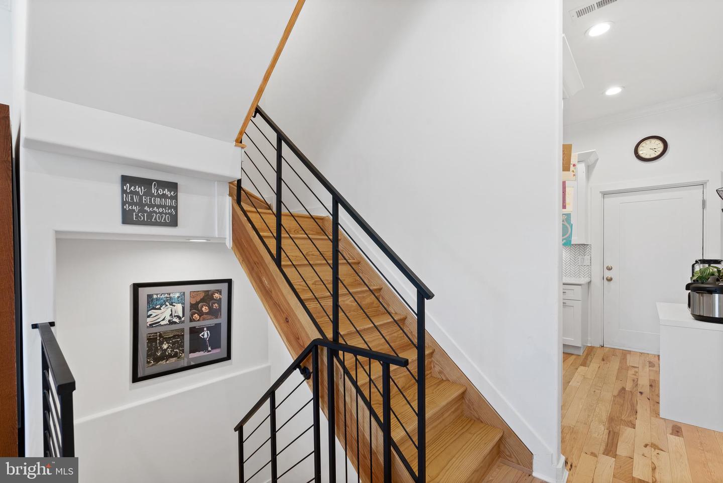 3024 Titan St Property Photo 6