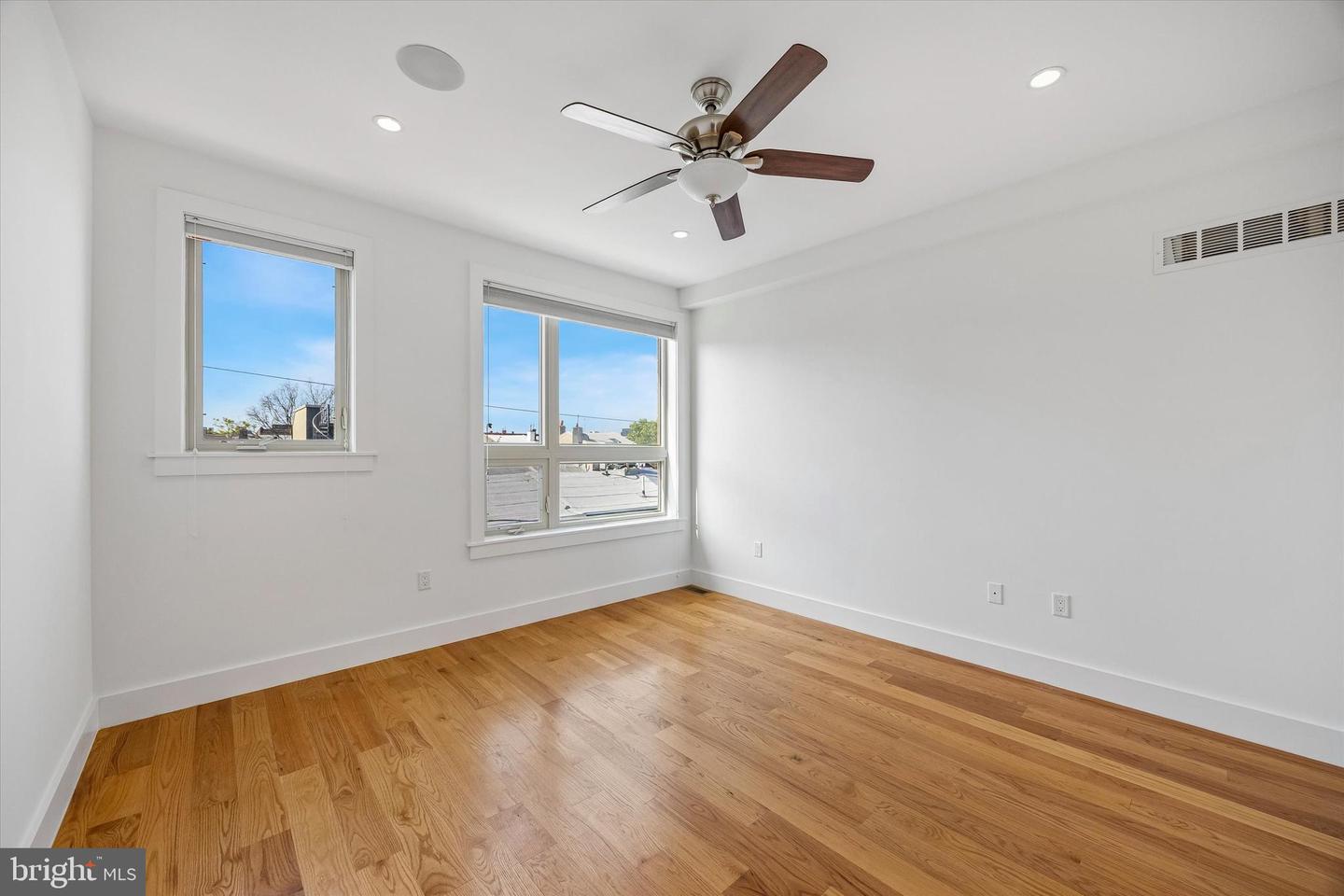 405 Greenwich St Property Photo 21