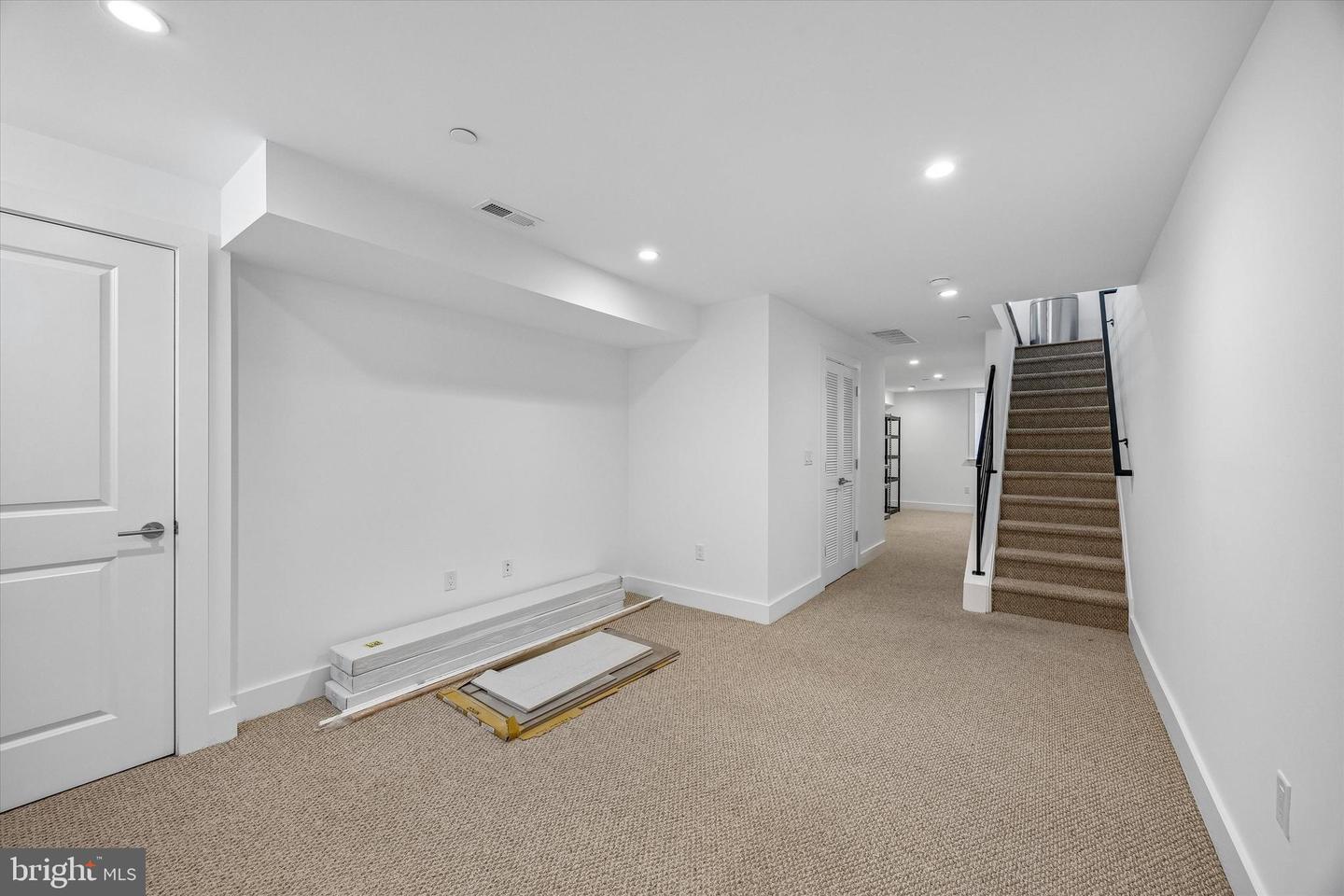 405 Greenwich St Property Photo 28