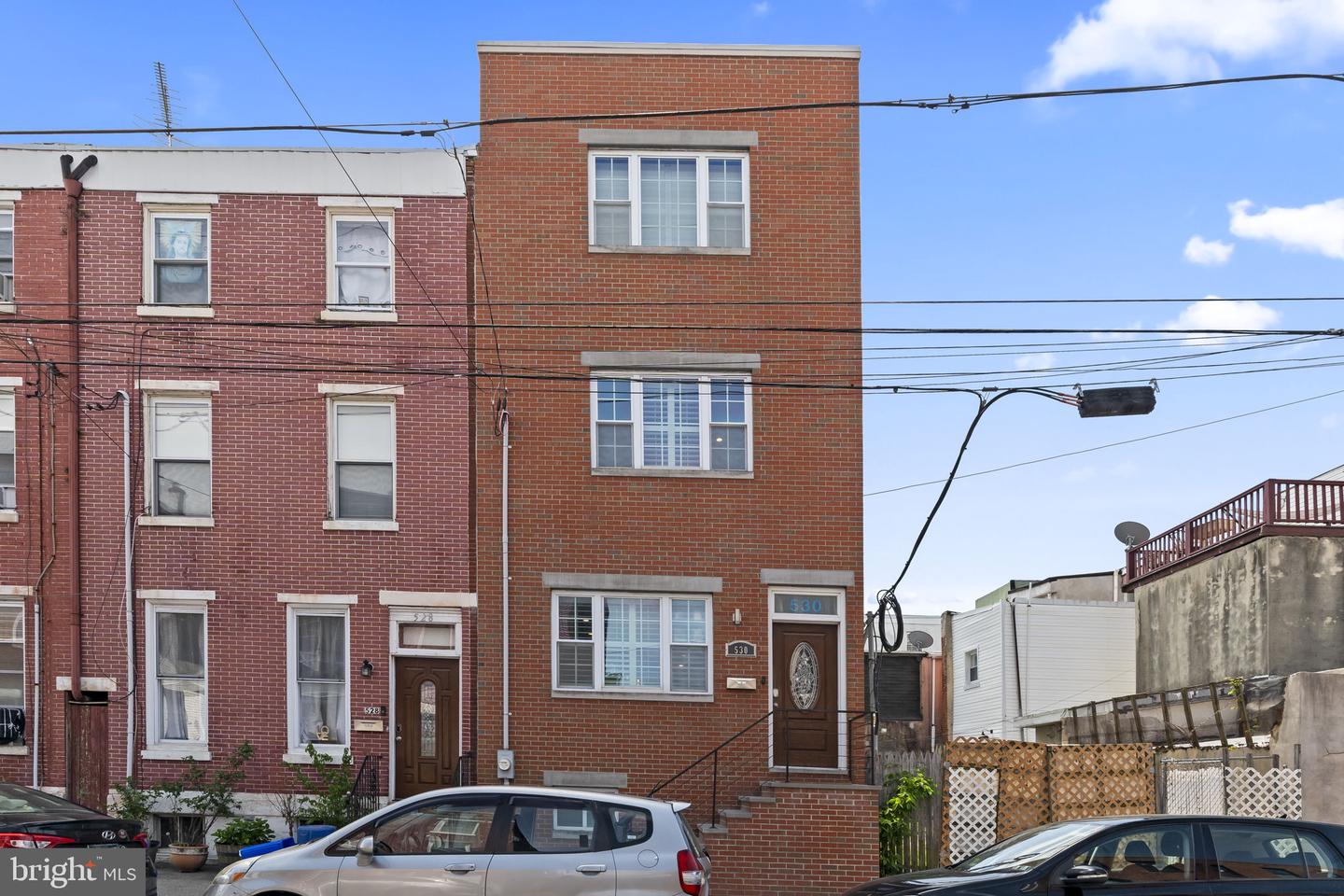 530 Dickinson St Property Photo 1