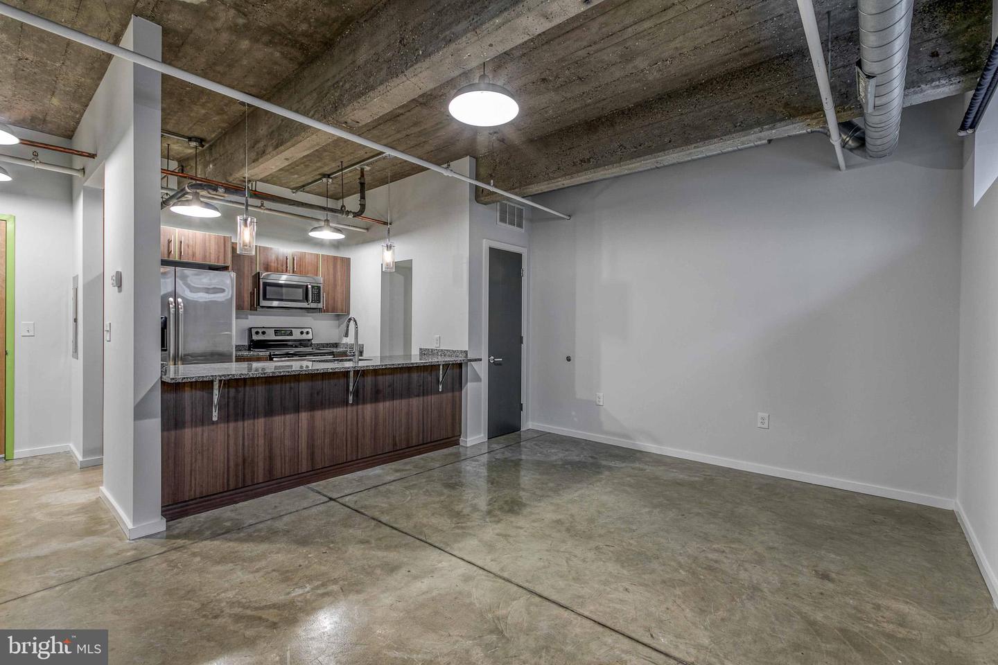 4800 BROWN ST #UNIT 108 Property Photo 1