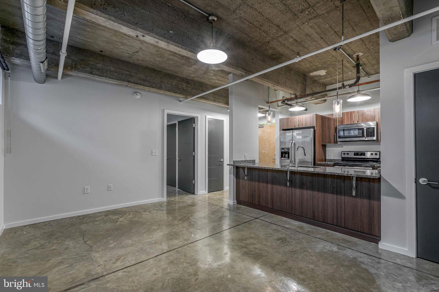 4800 Brown St #unit 108 Property Photo 8