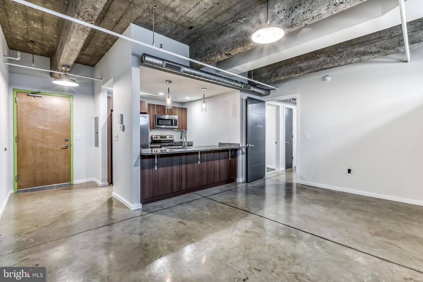 4800 BROWN ST #UNIT 110 Property Photo 1