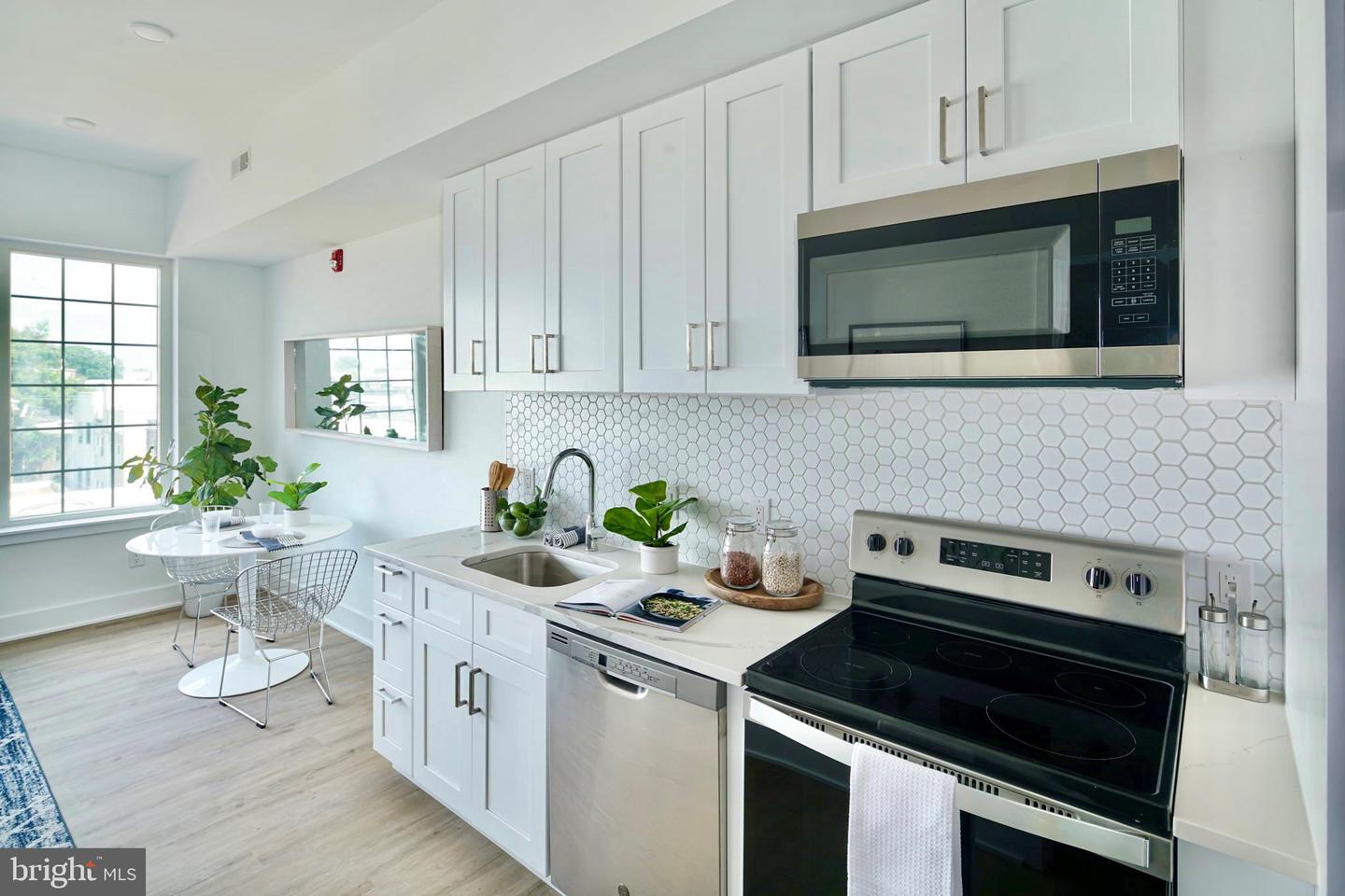 1324 Frankford Ave #unit 302 Property Photo 7
