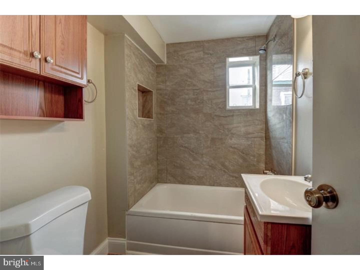 2666 Webb St Property Photo 15