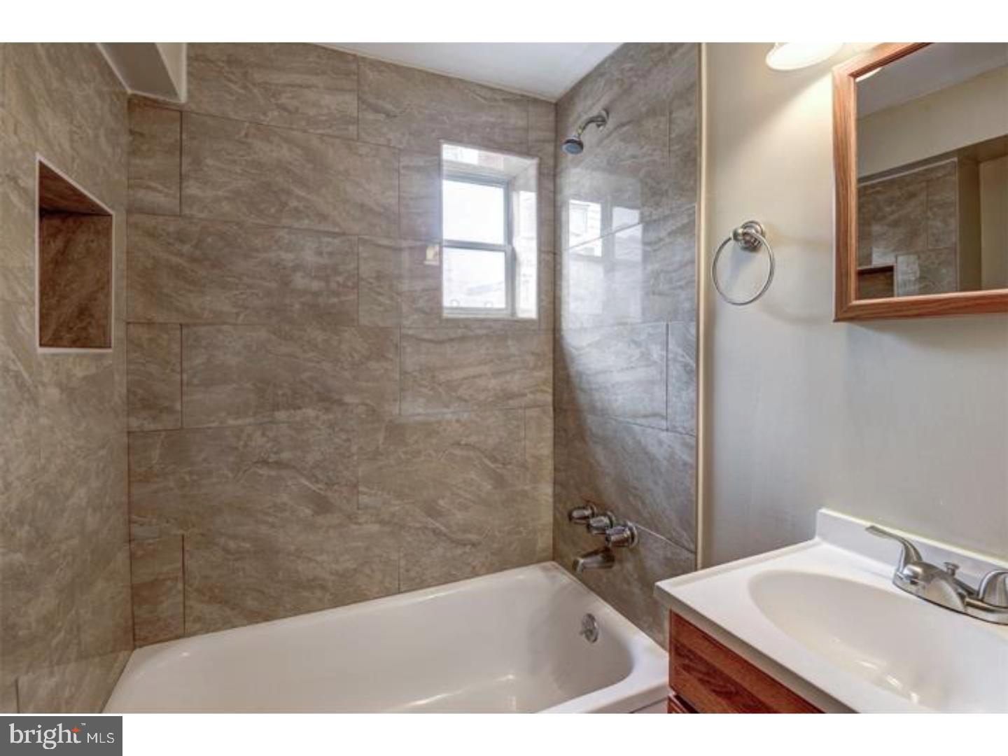 2666 Webb St Property Photo 16
