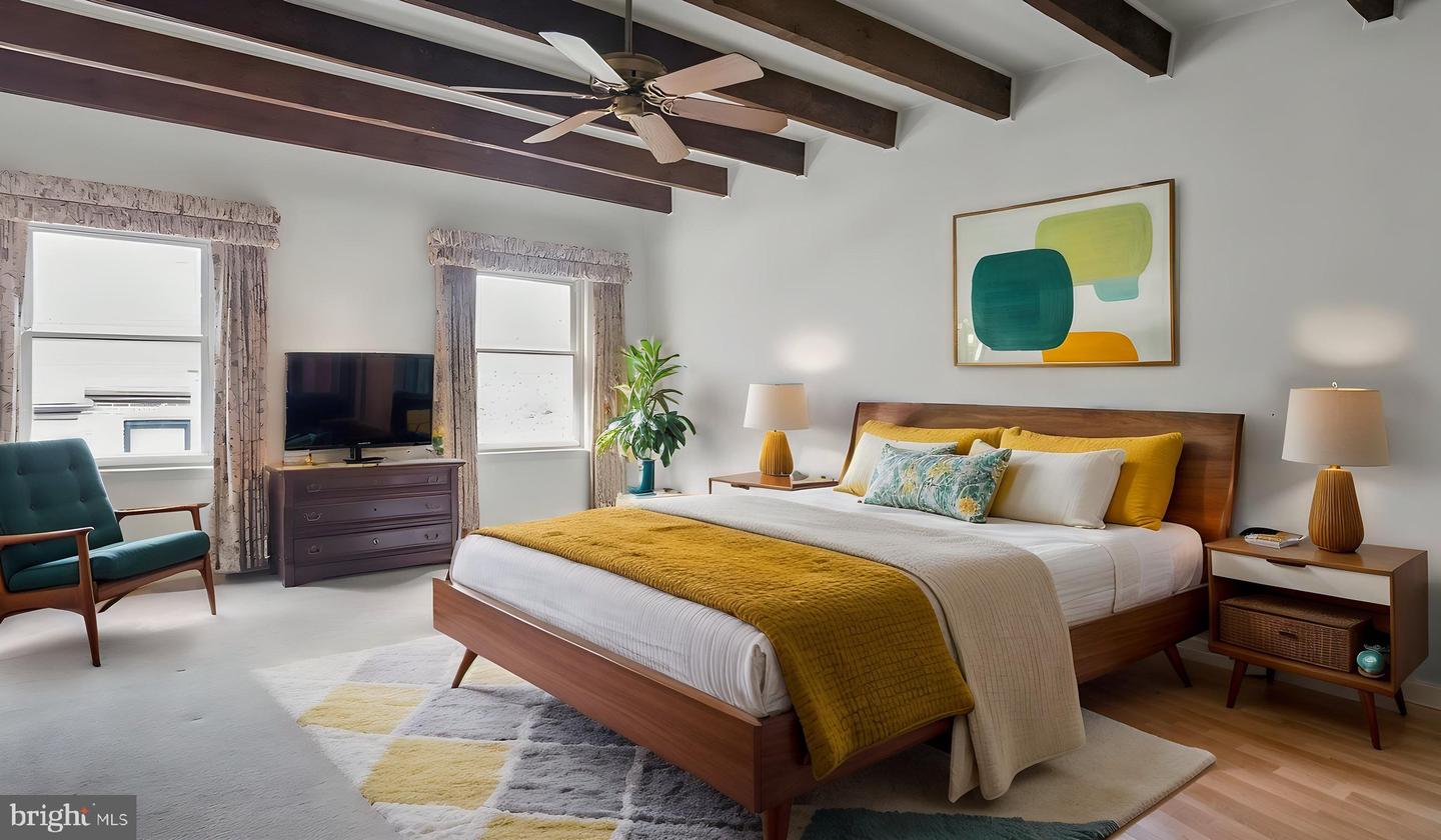 2049 Appletree St Property Photo 37