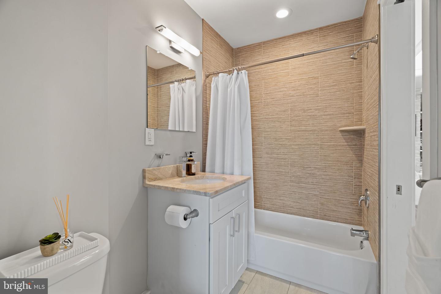 1321 N 7th St #3 Property Photo 17