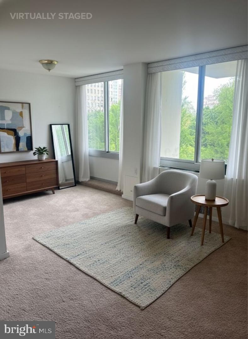 604-36 S Washington Sq #604 Property Photo 16