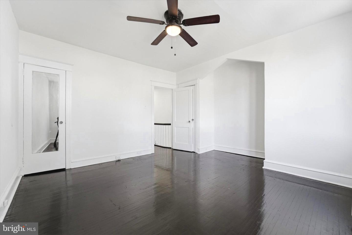 5212 Euclid St Property Photo 15