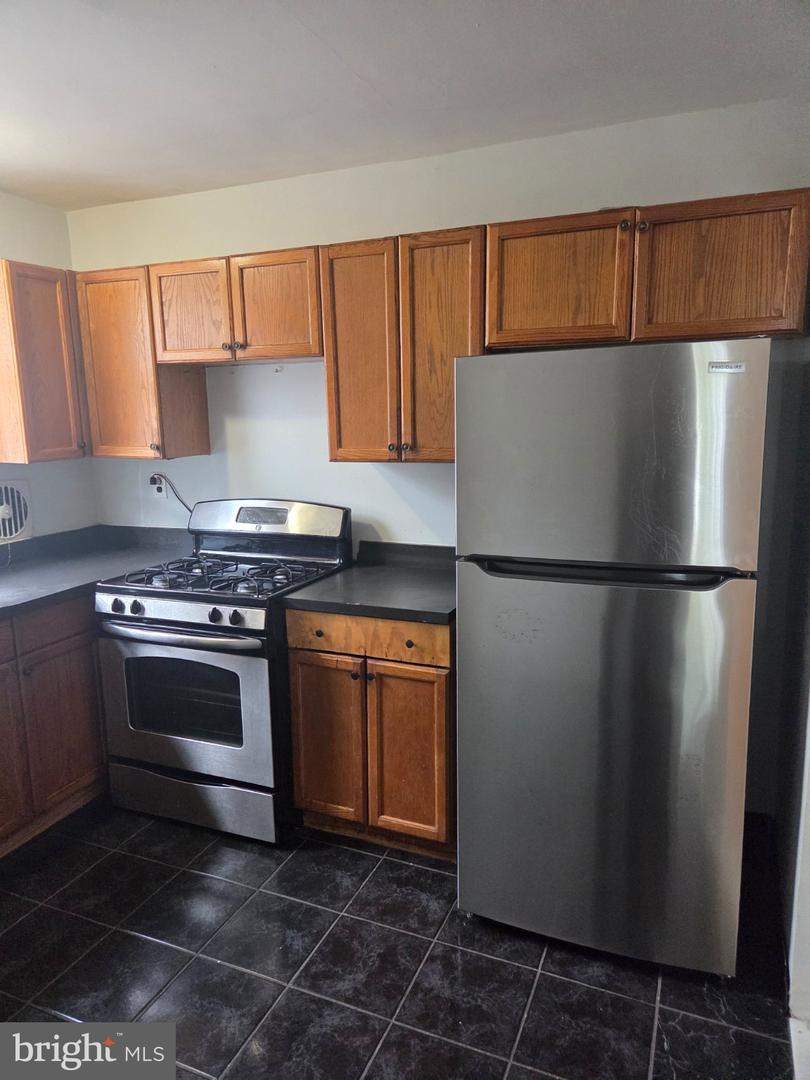 2037 Napfle Ave Property Photo 6