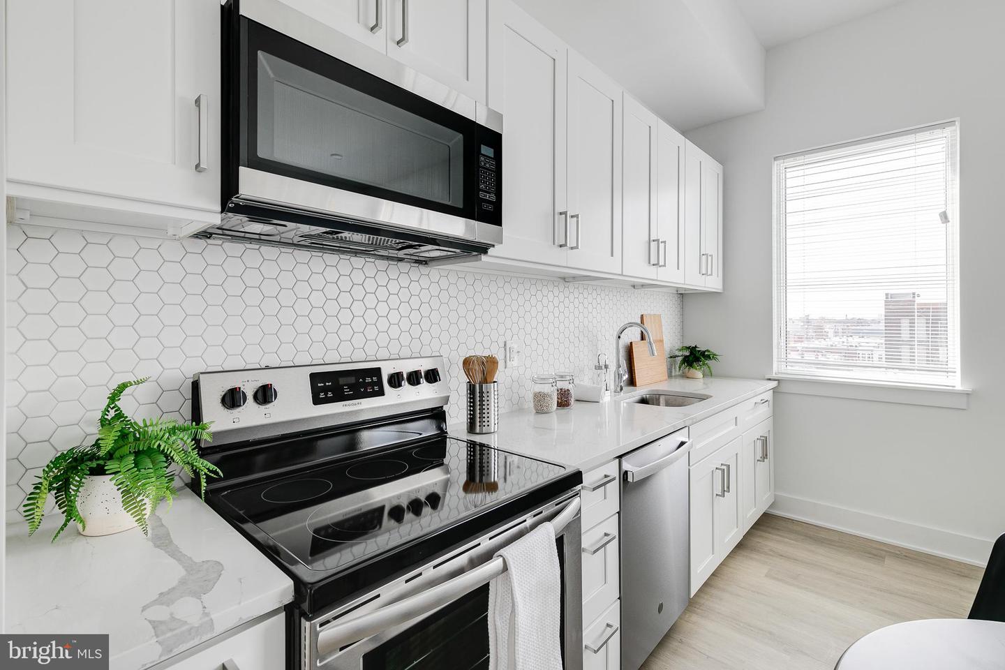 2201 Washington Ave #unit 307 Property Photo 11