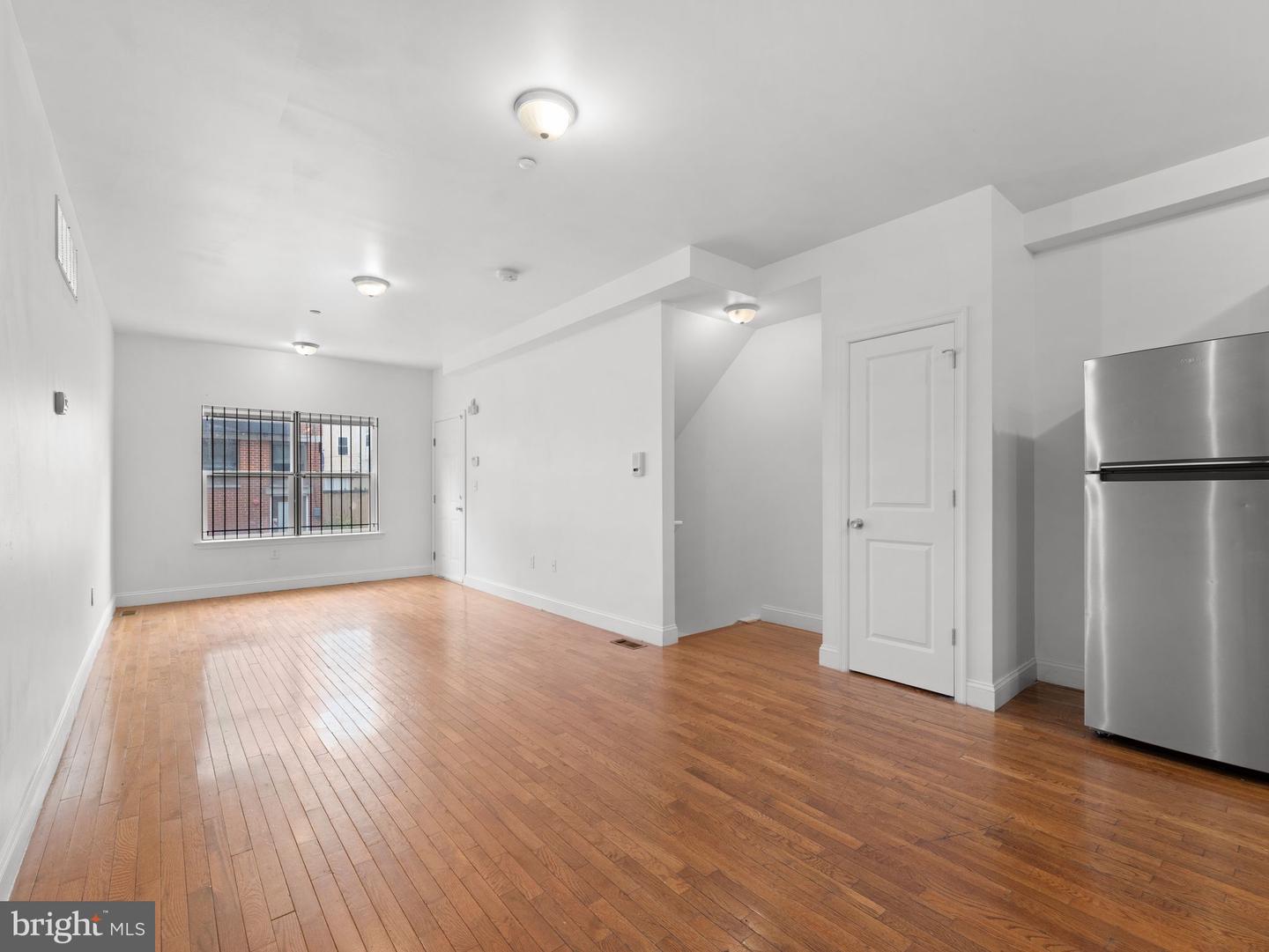 1910 N Gratz St Property Photo 4