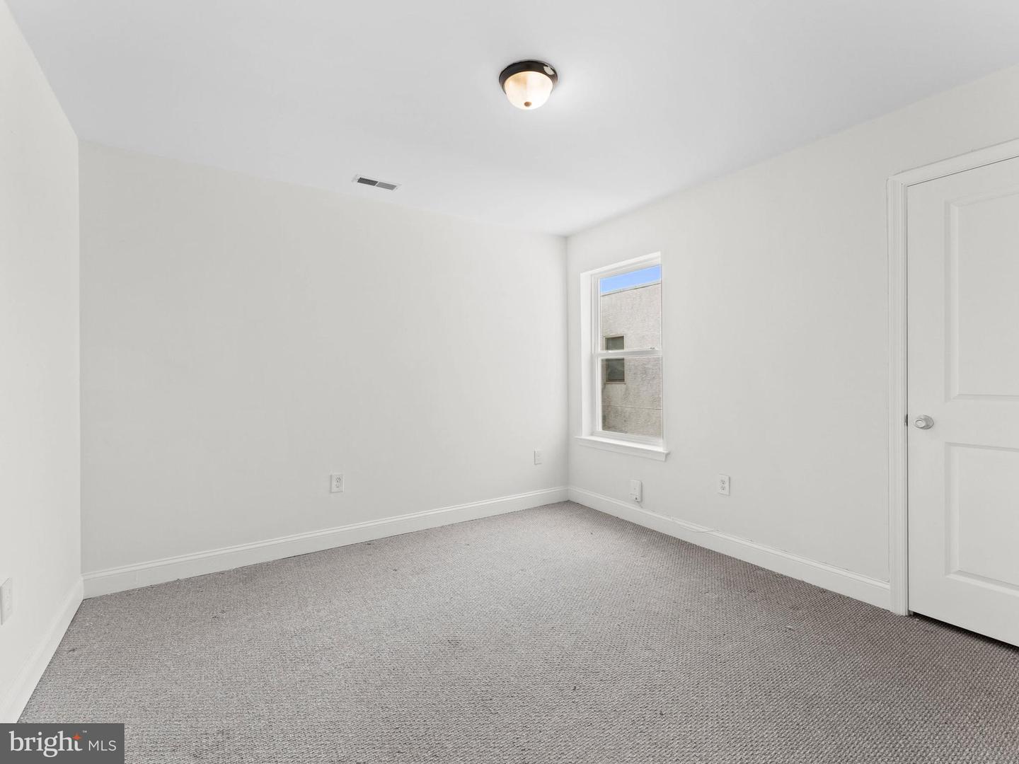 1910 N Gratz St Property Photo 26