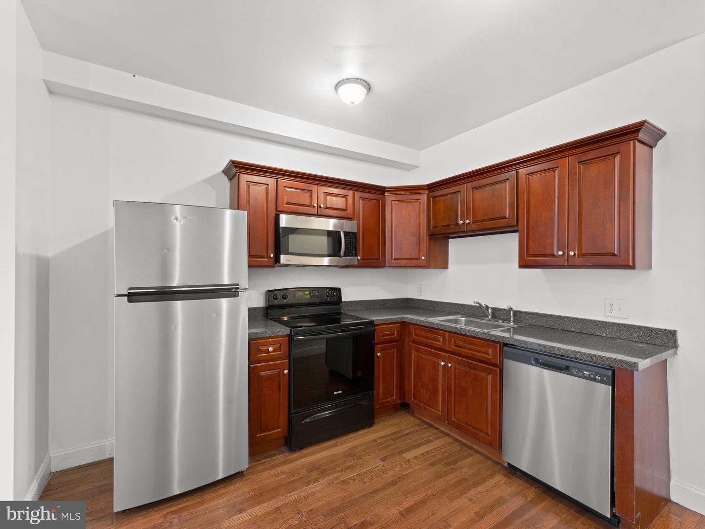 1910 N Gratz St Property Photo 39