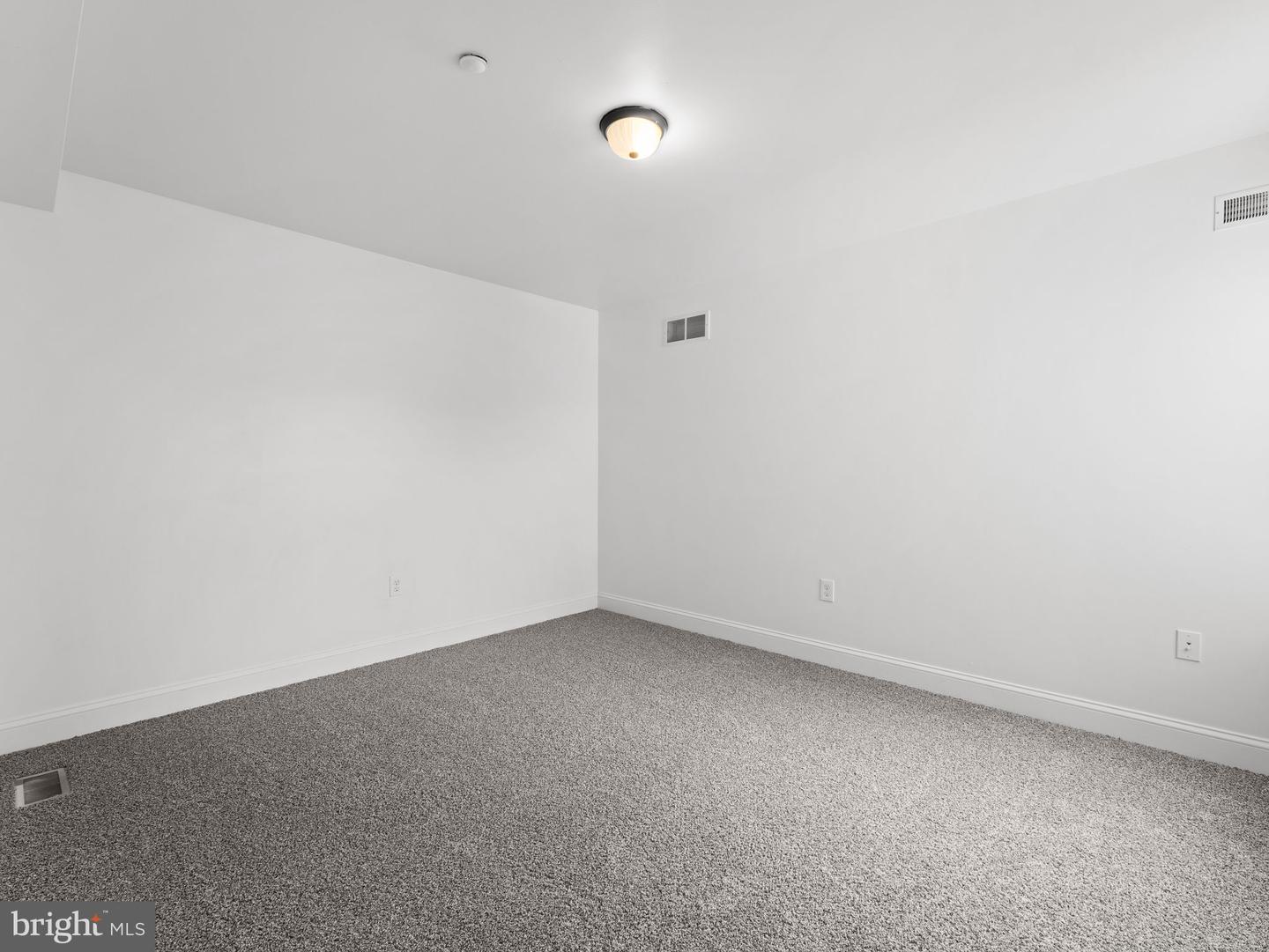 1910 N Gratz St Property Photo 48
