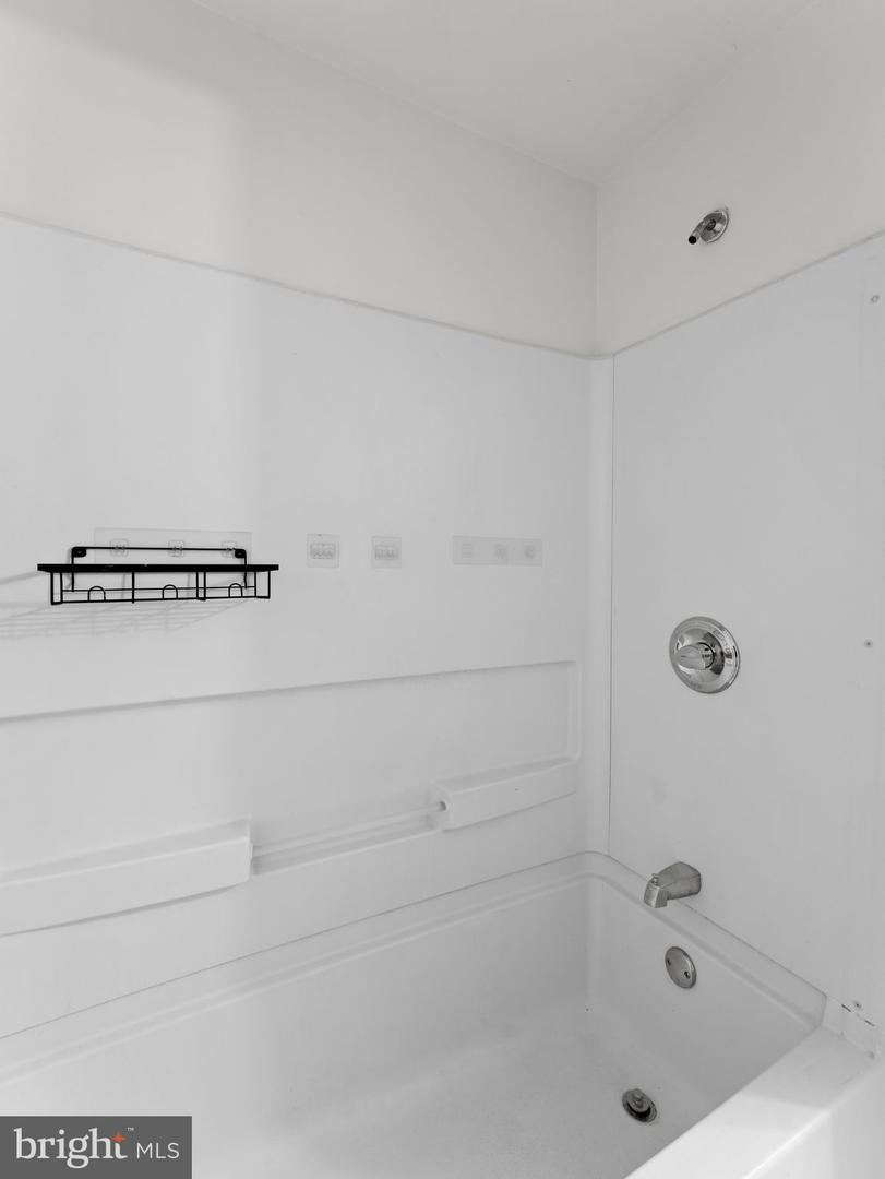 1910 N Gratz St Property Photo 59