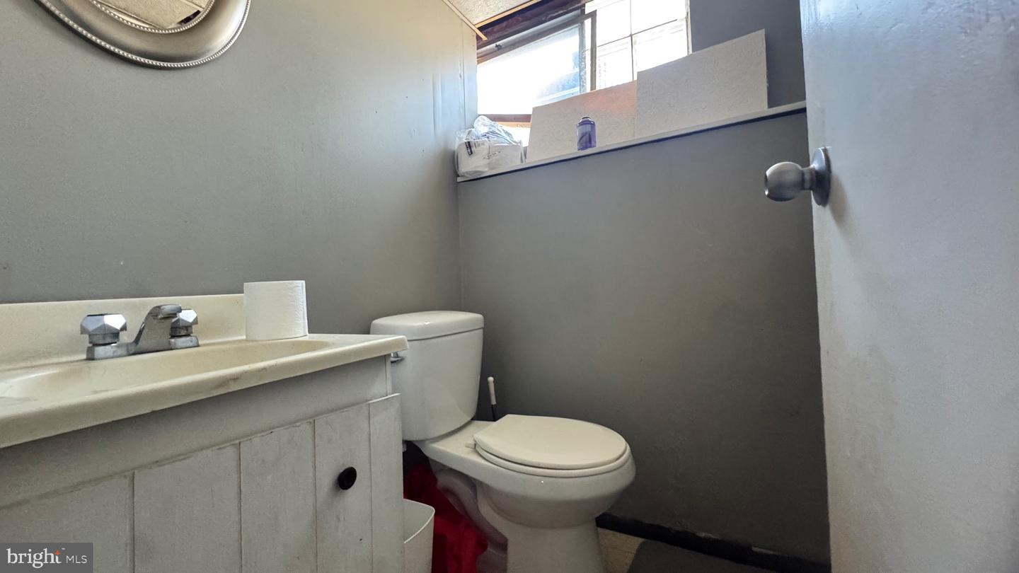 3348 Englewood St Property Photo 19