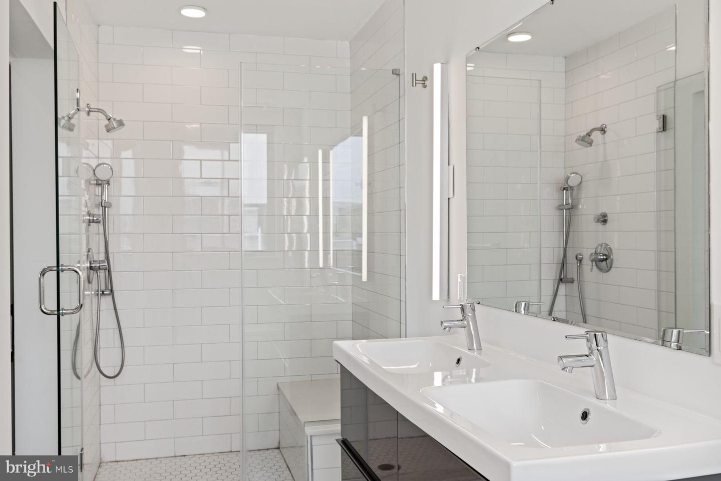 1501 N 31th St #ph4 Property Photo 11