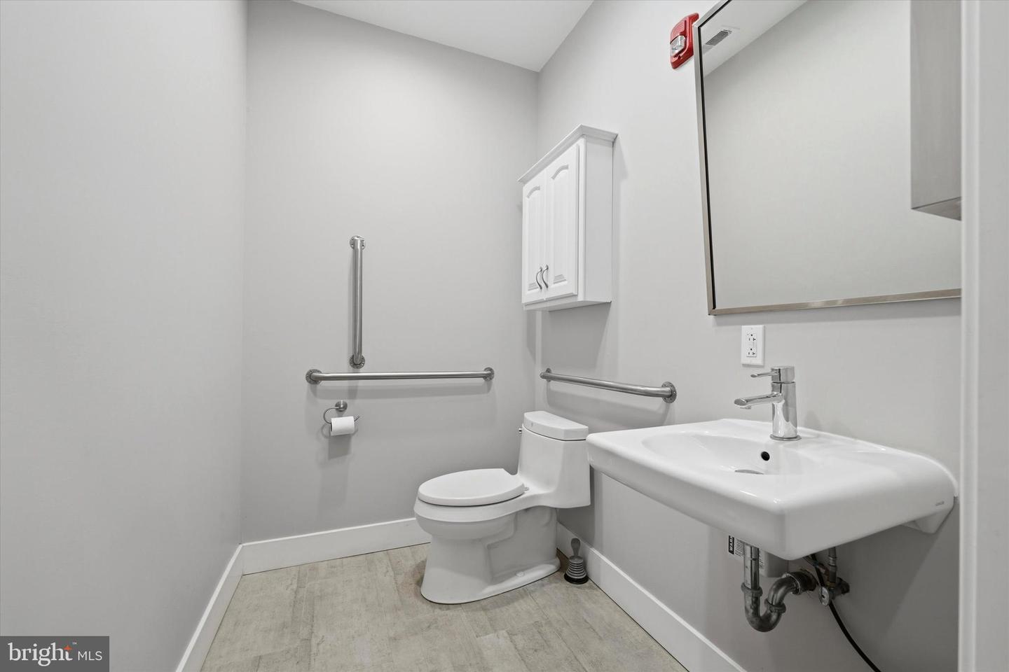 1120 South St Property Photo 8