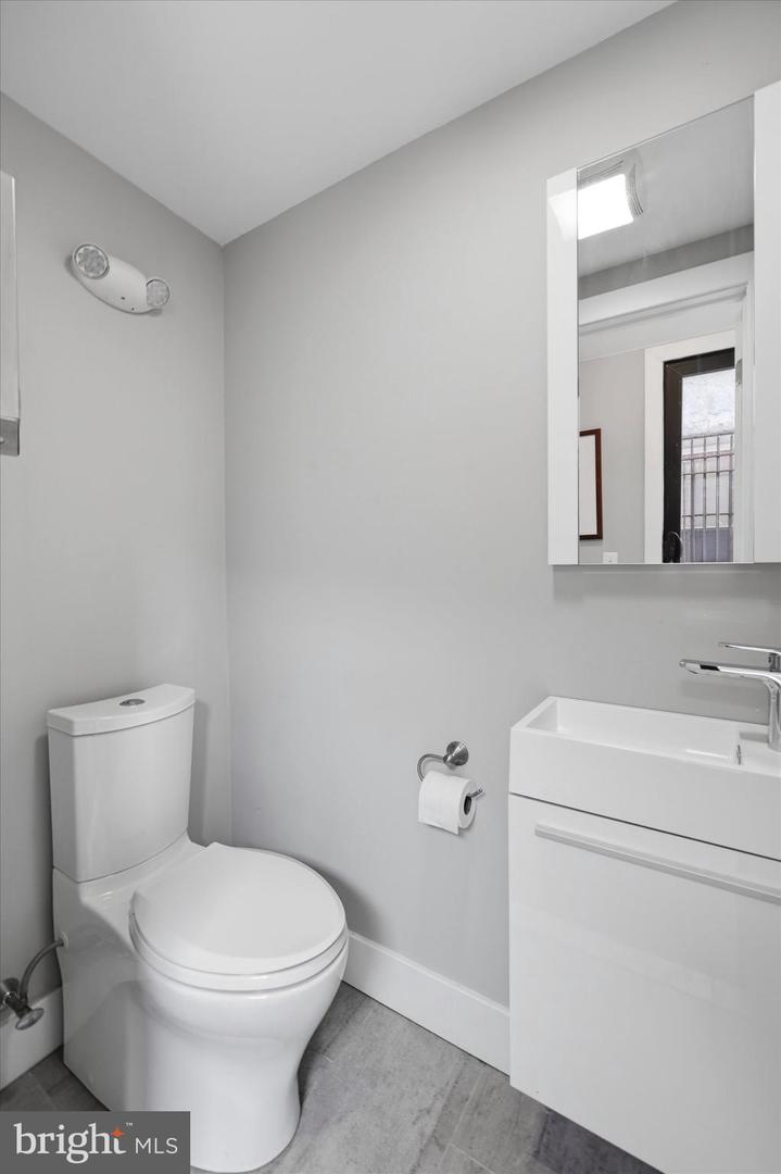 1120 South St Property Photo 16