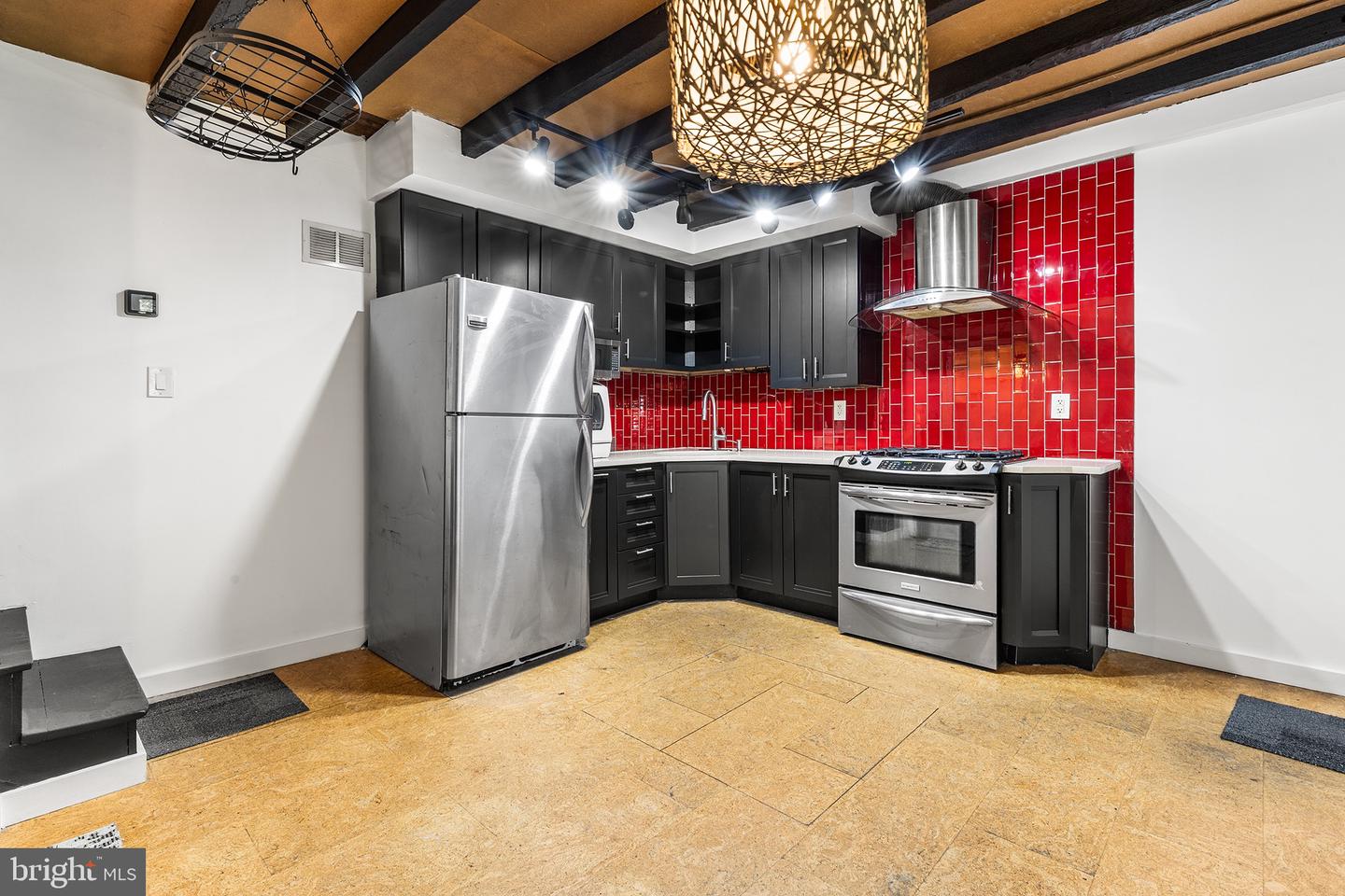 9 Bristow Pl Property Photo 5