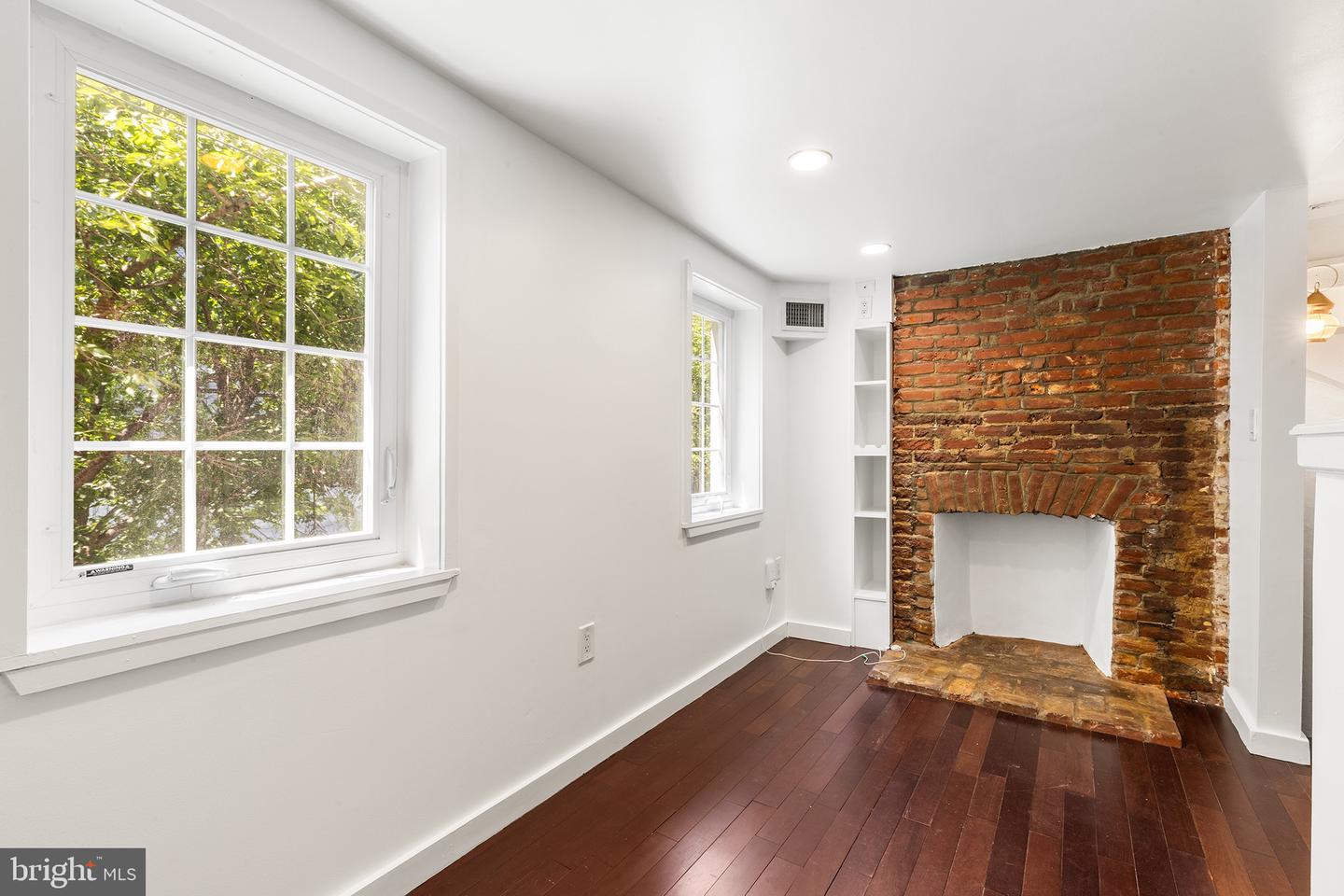 9 Bristow Pl Property Photo 13