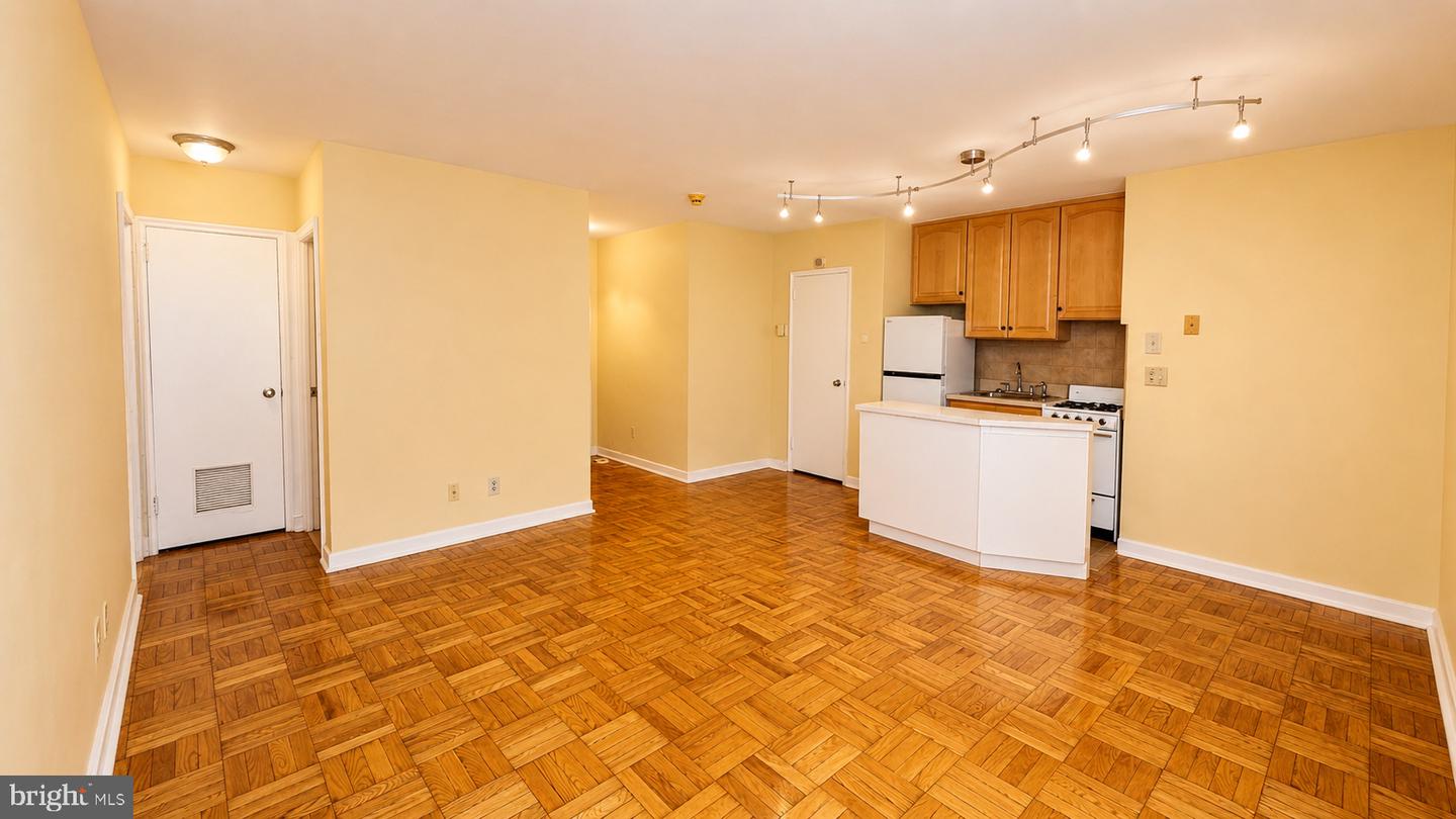 2601 Pennsylvania Ave #507 Property Photo 8