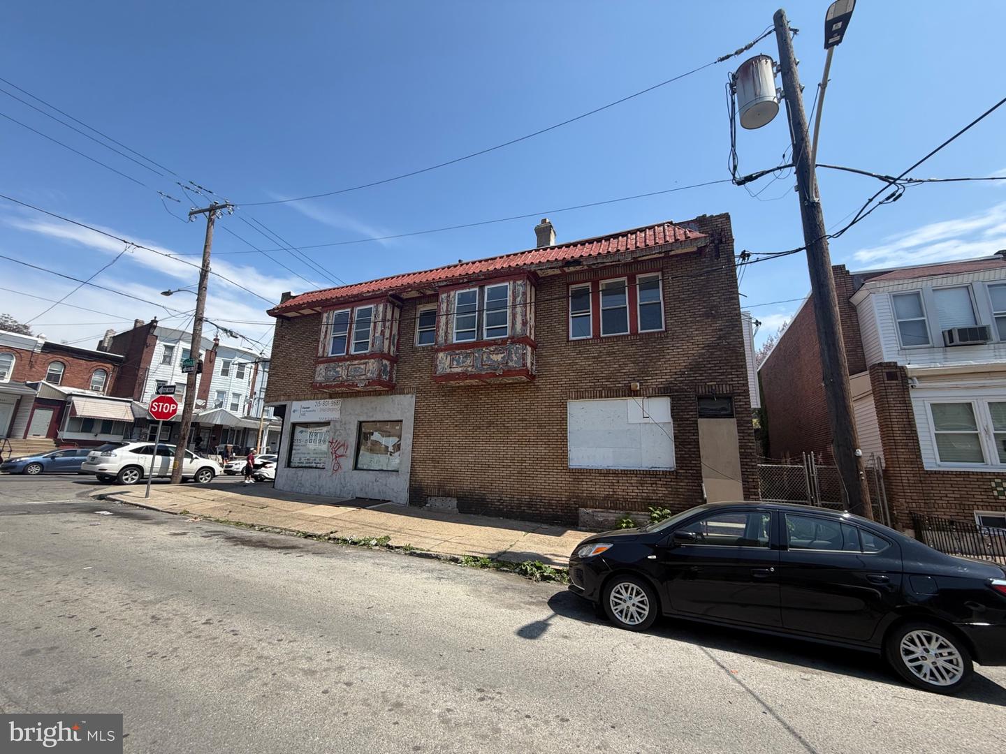 5318 W Girard Ave Property Photo 5