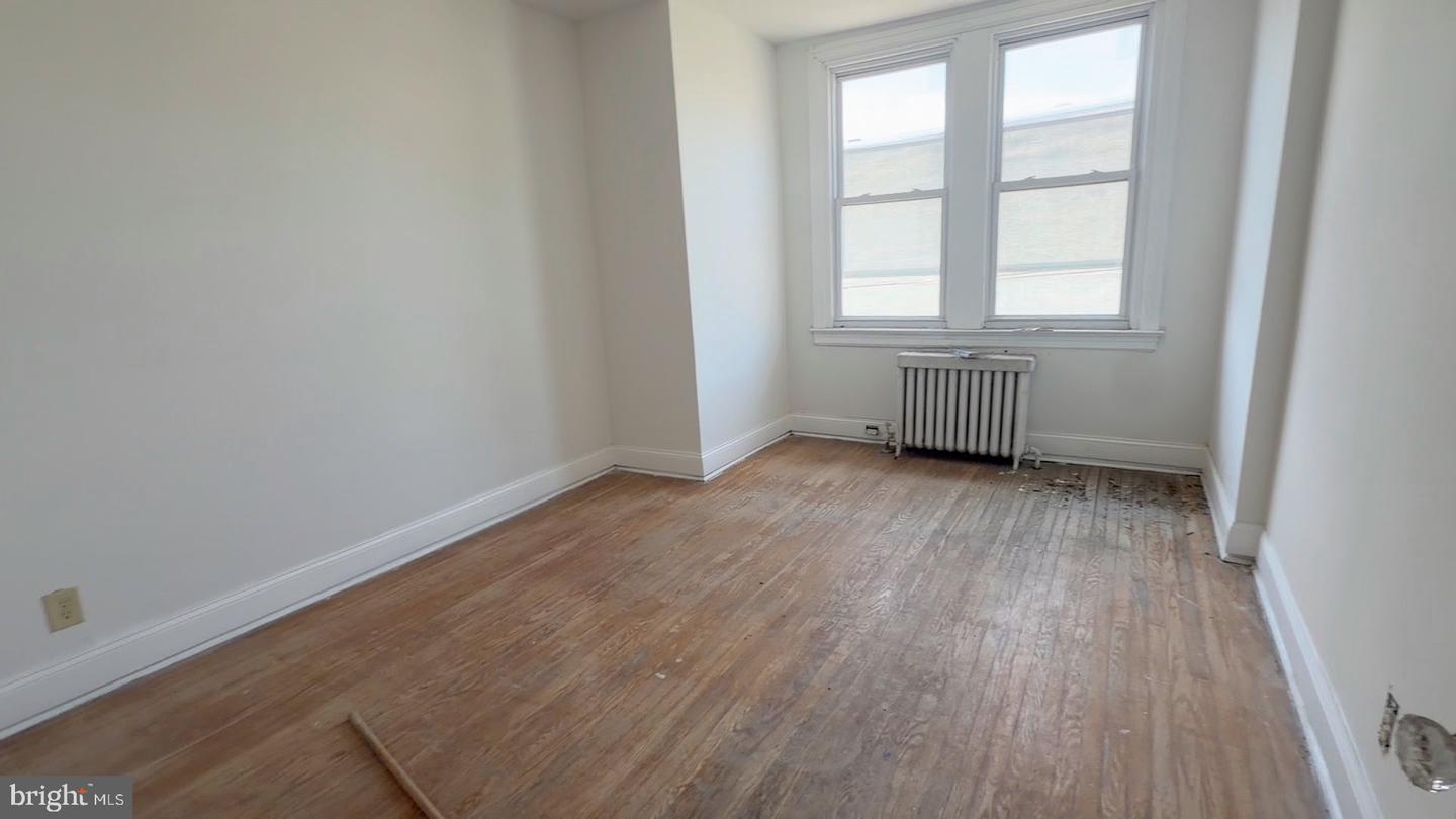 5318 W Girard Ave Property Photo 8