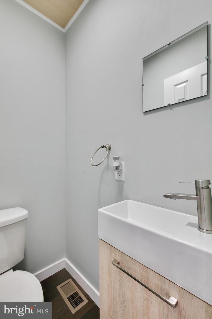 1903 S Warnock St Property Photo 11