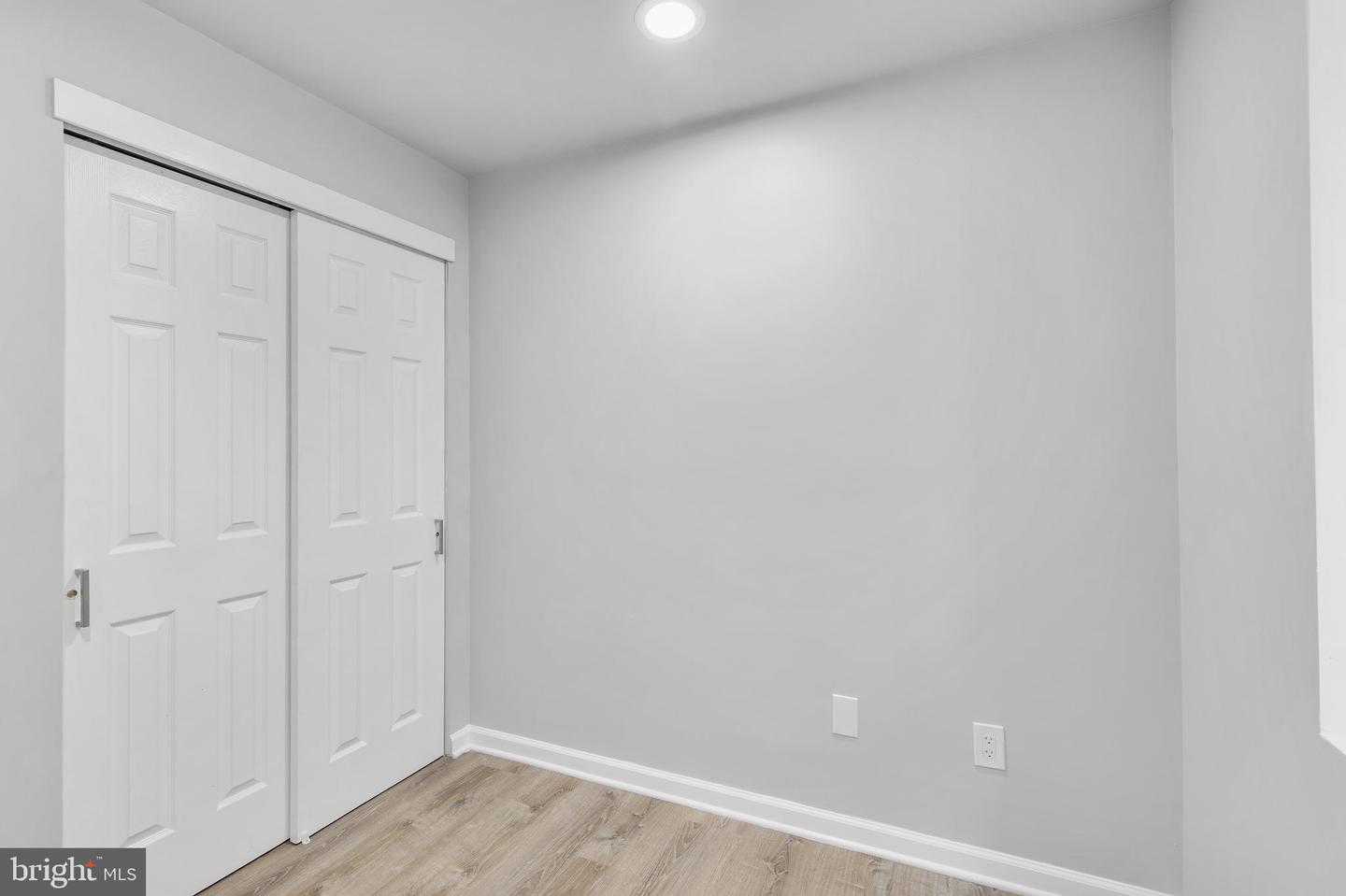 69 E Slocum St Property Photo 13