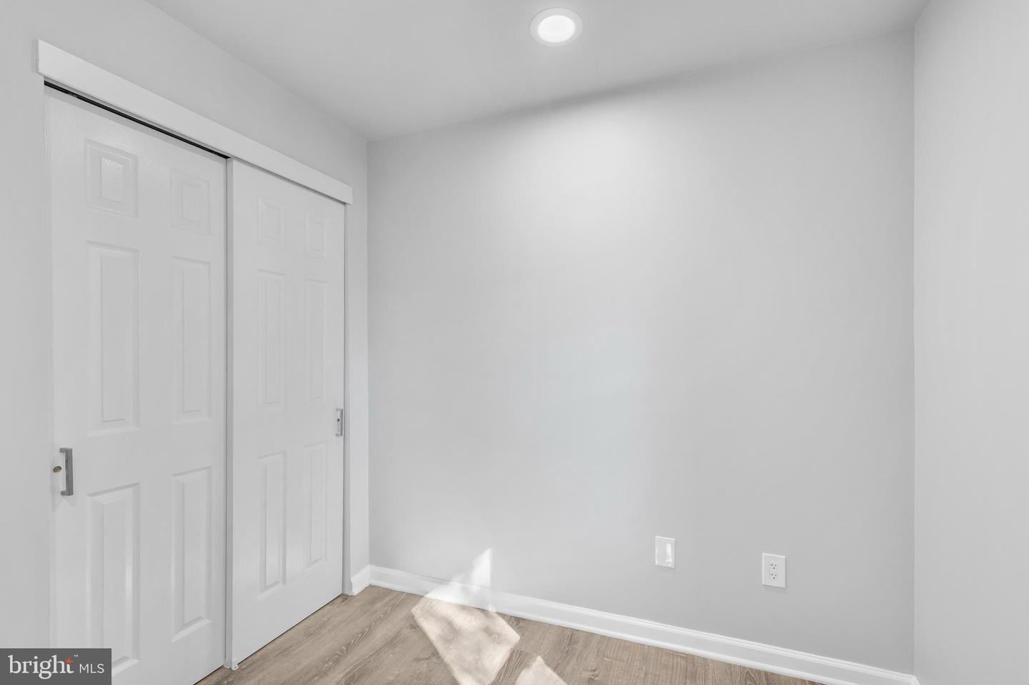 69 E Slocum St Property Photo 15