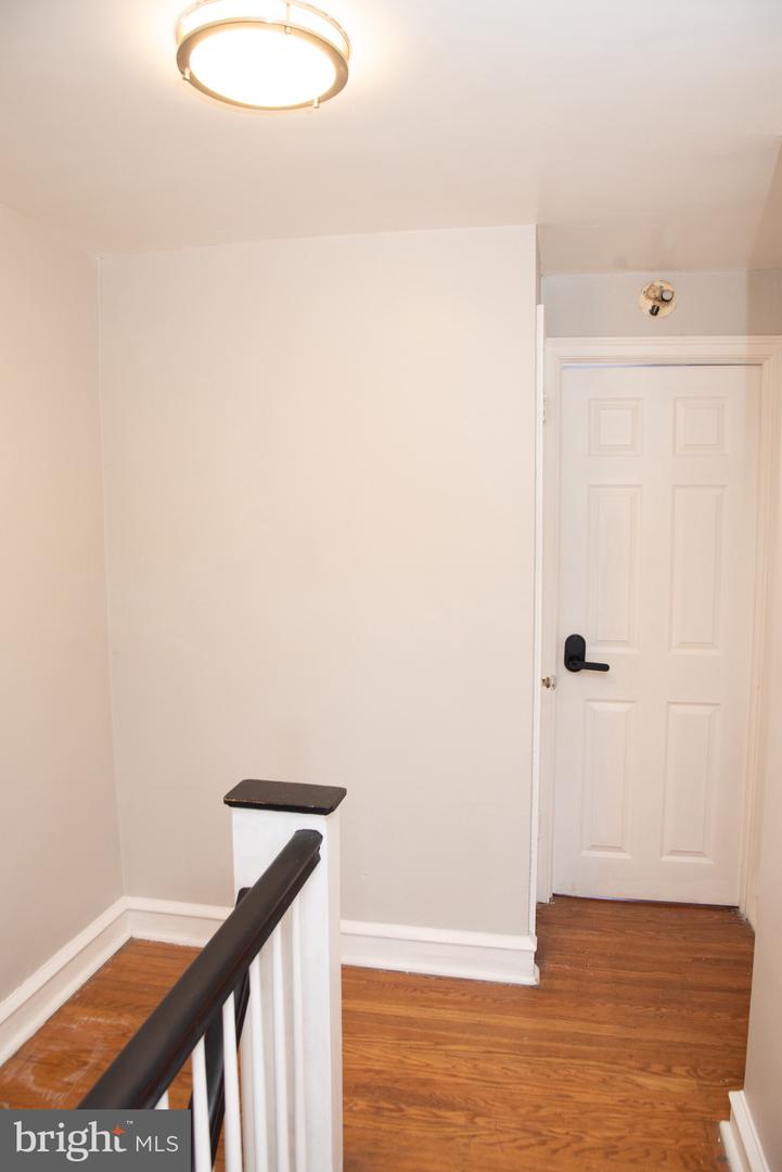 7925 Michener Ave Property Photo 22