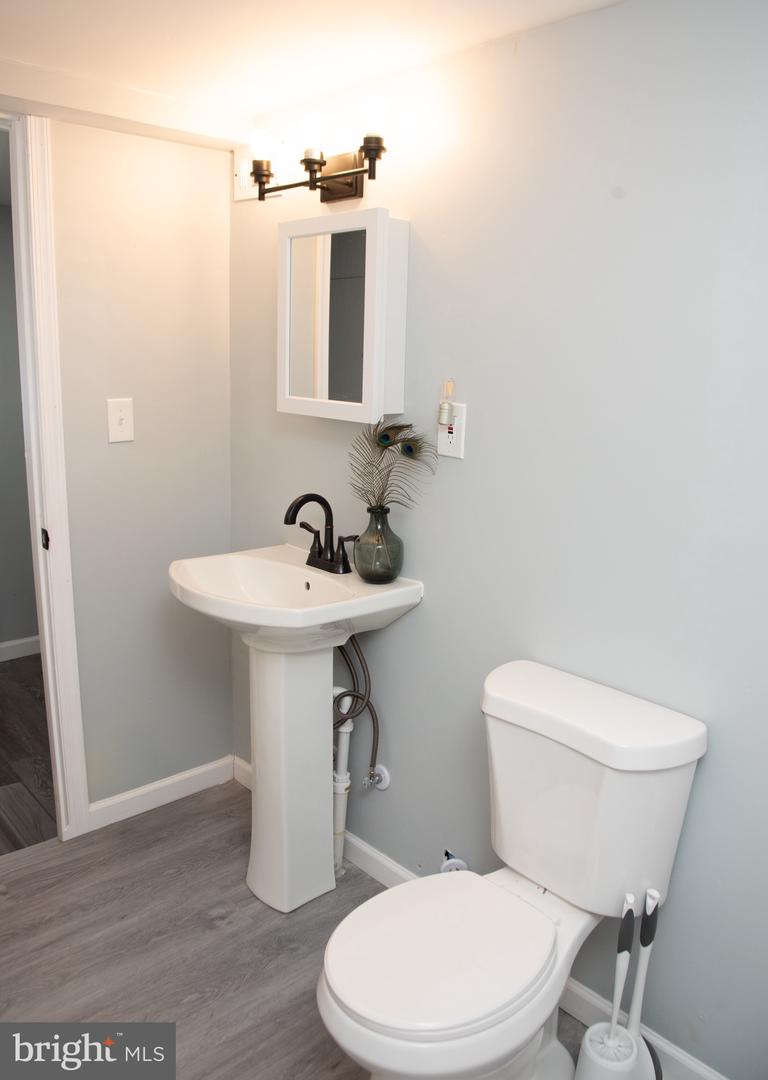 7925 Michener Ave Property Photo 37