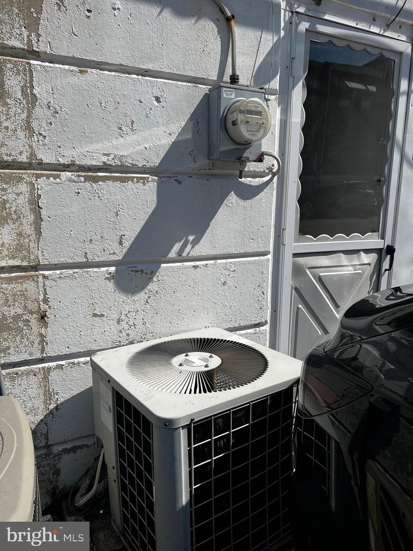 7130 Souder St Property Photo 18