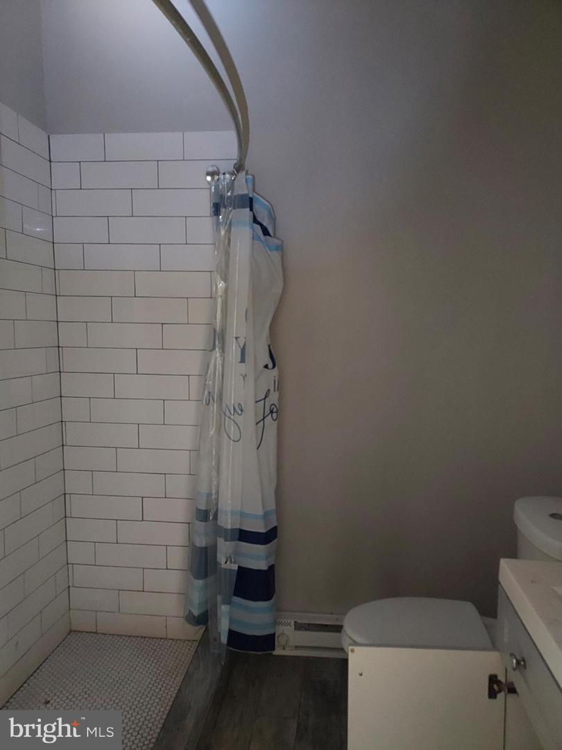 5302 Wayne Ave Property Photo 15