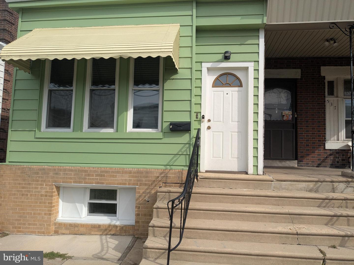 539 W Olney Ave Property Photo 1