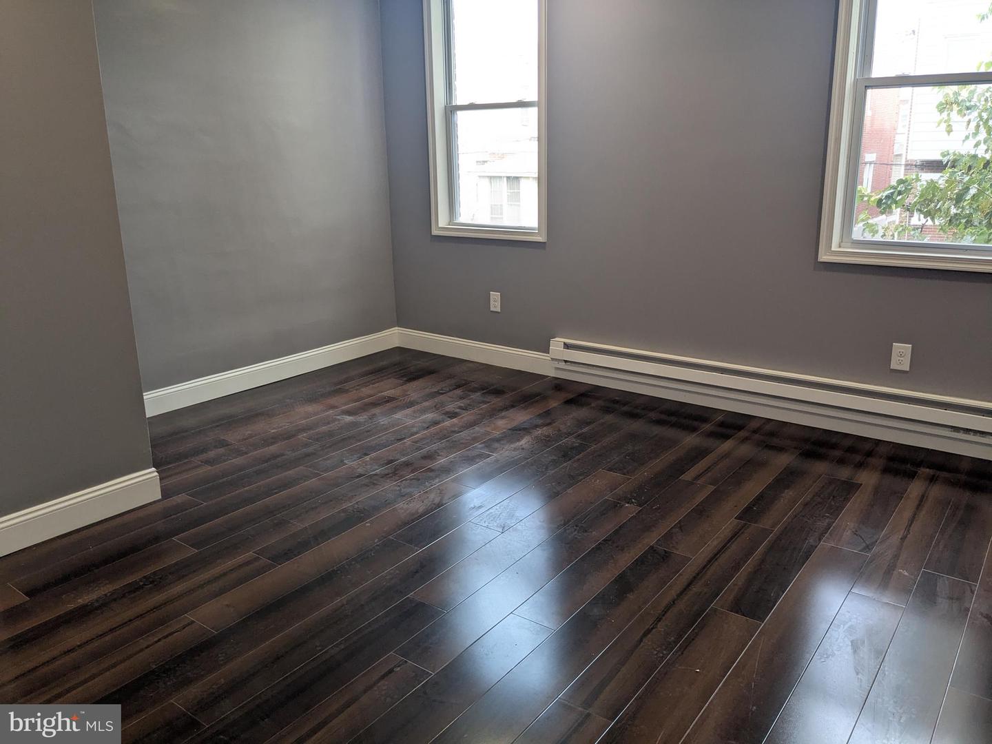 539 W Olney Ave Property Photo 14