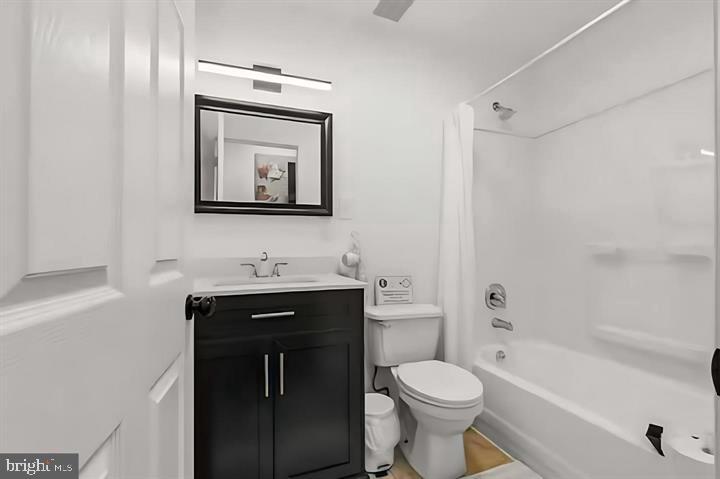 207 N 63rd St Property Photo 19
