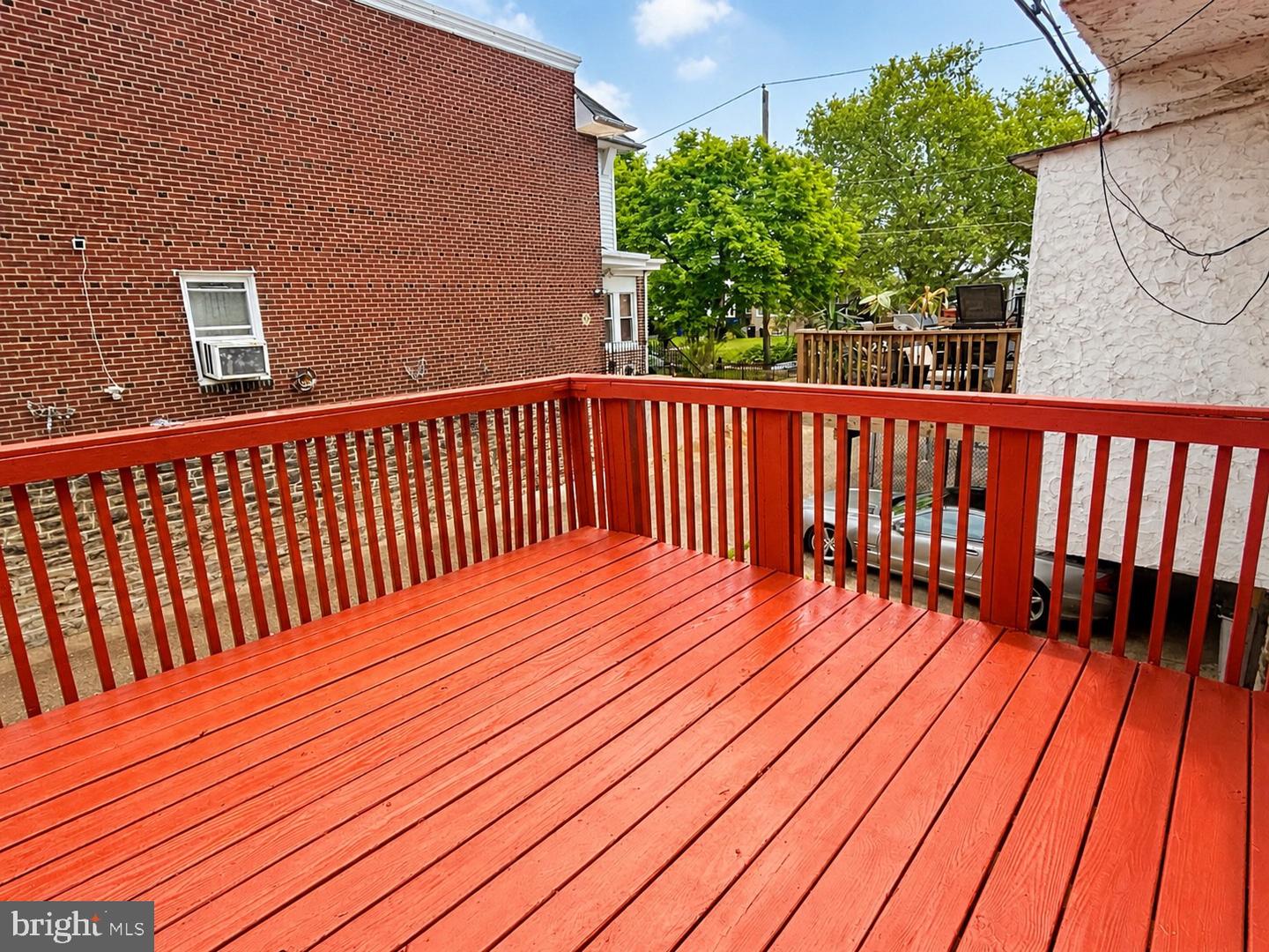 6945 Ogontz Ave Property Photo 25
