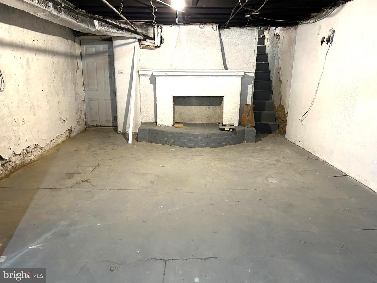 6945 Ogontz Ave Property Photo 28