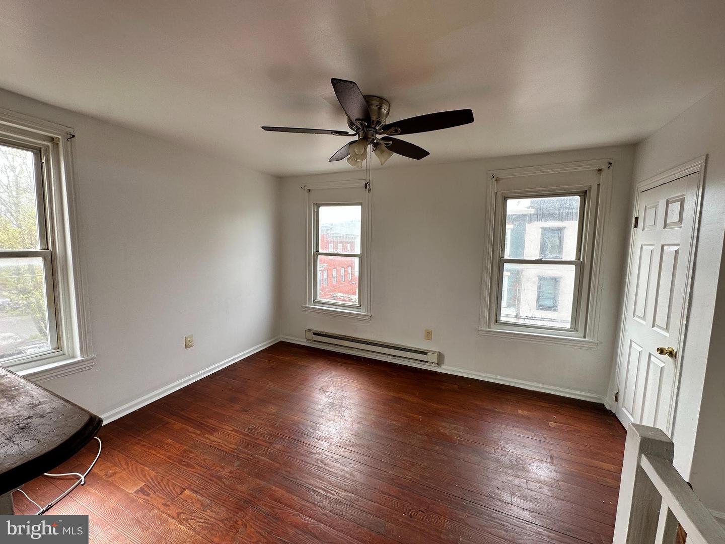 1811 W Montgomery Ave Property Photo 6