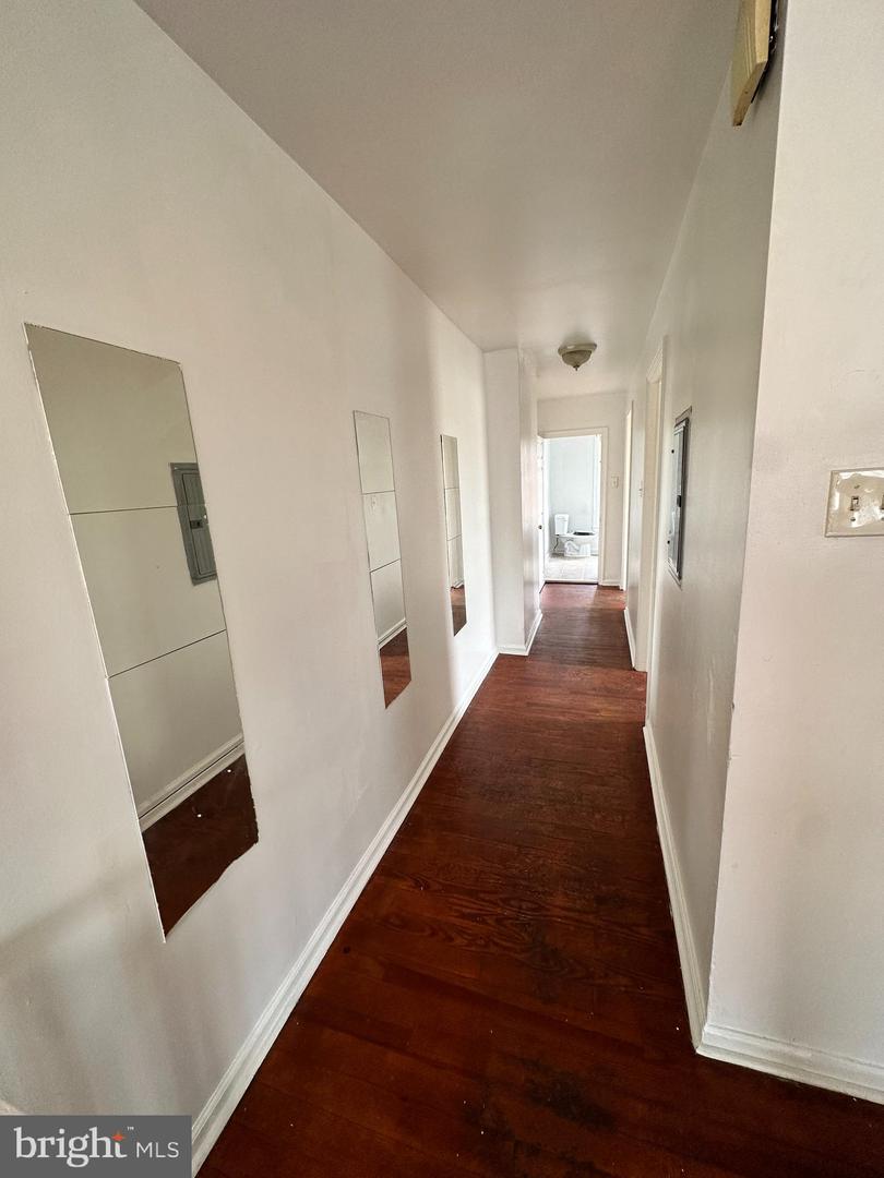 1811 W Montgomery Ave Property Photo 7