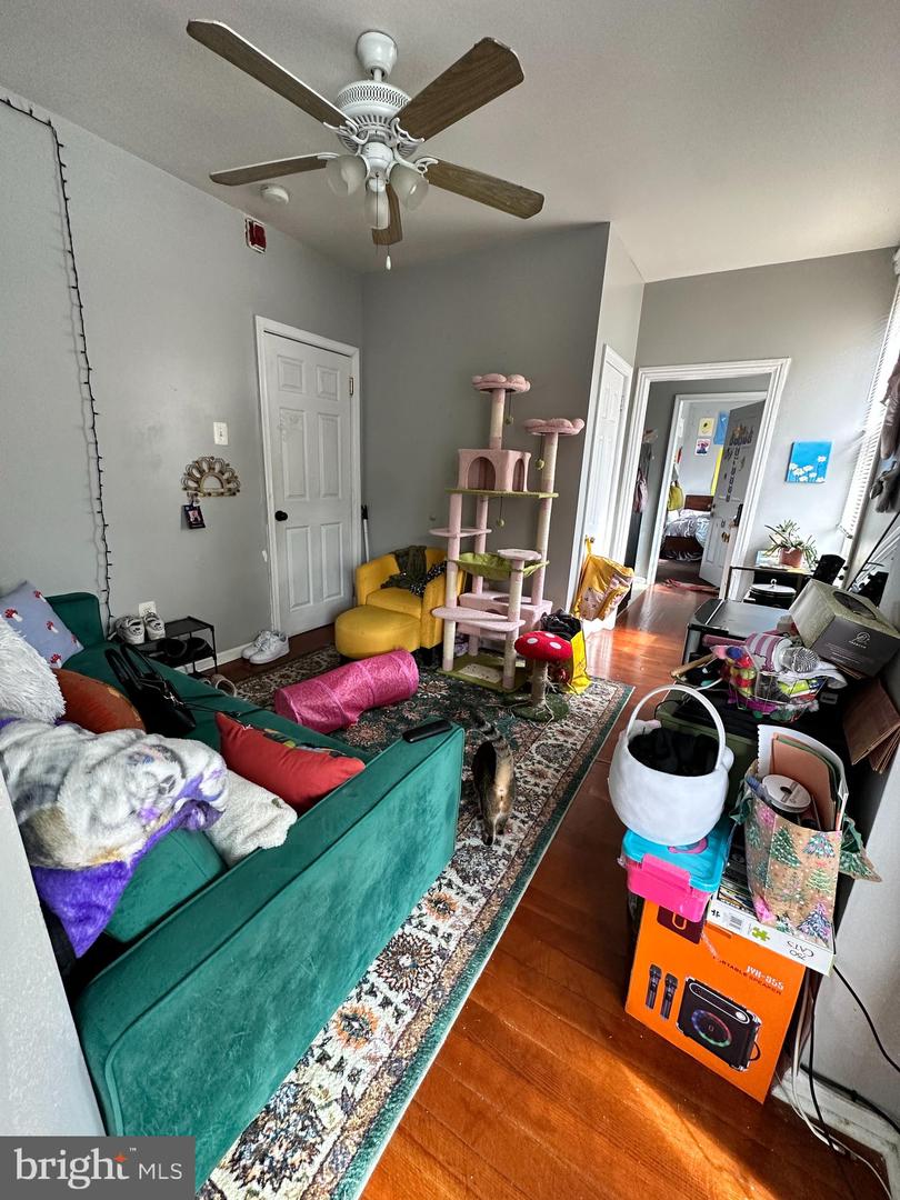 1811 W Montgomery Ave Property Photo 14