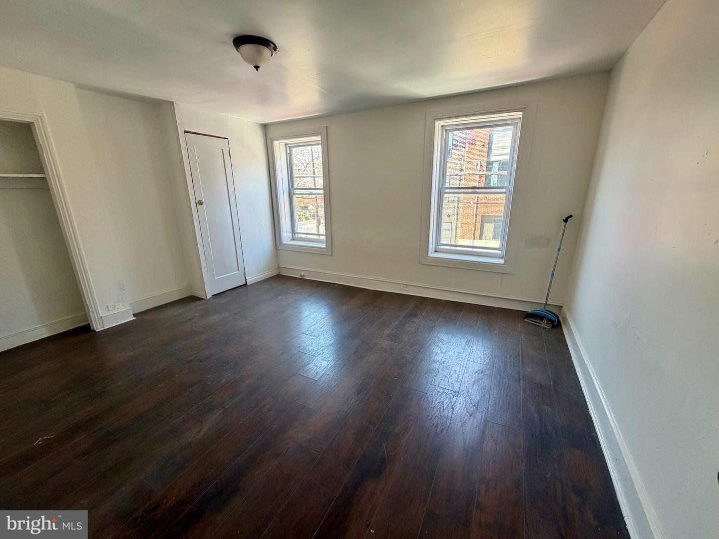 2223 N Howard St Property Photo 13