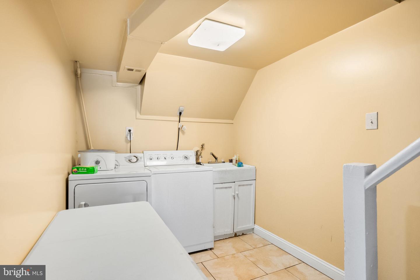 2811 Ryerson Pl Property Photo 38
