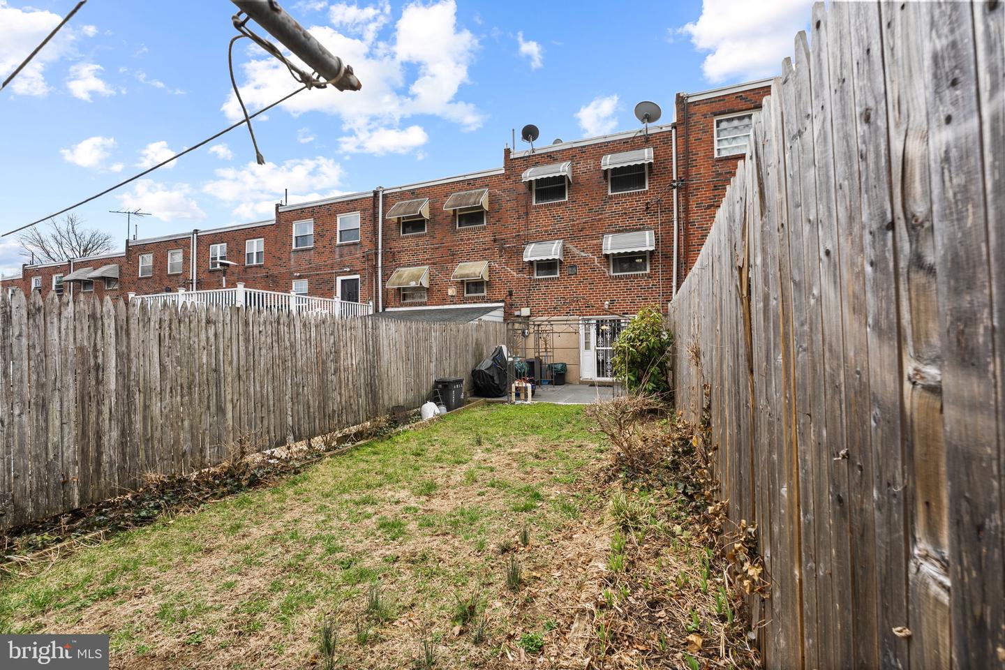 2811 Ryerson Pl Property Photo 40