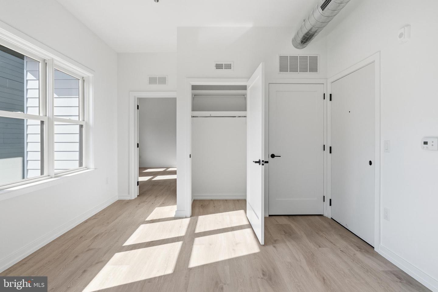 209 New St #6c Property Photo 7