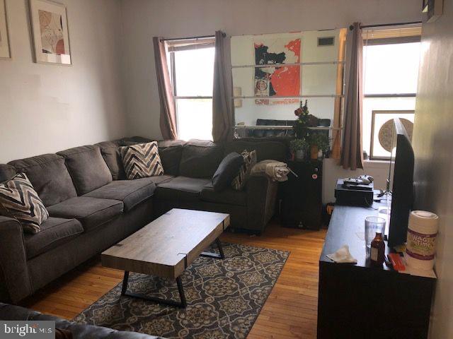 1814-2nd Floor Callowhill St Property Photo 18